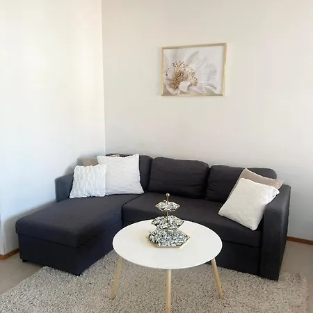 Gem Of Annala - Private Sauna, Free Parking And Wifi 탐페레