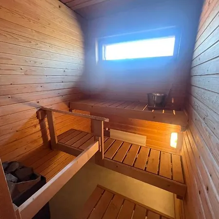 Gem Of Annala - Private Sauna, Free Parking And Wifi 坦佩雷