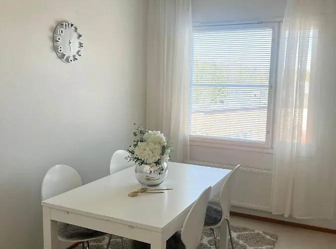 Gem Of Annala - Private Sauna, Free Parking And Wifi * 탐페레